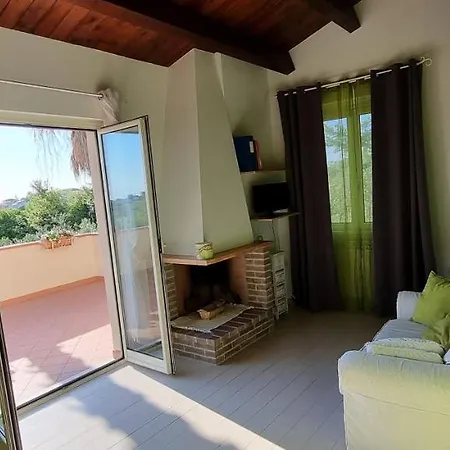 Casale Angela * 토레베키아 테아티아